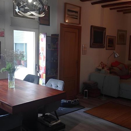 Piso Para 4 Con 2 Parking En Casco Historico De Zaragoza 2 Noches Minimo Buitenkant foto