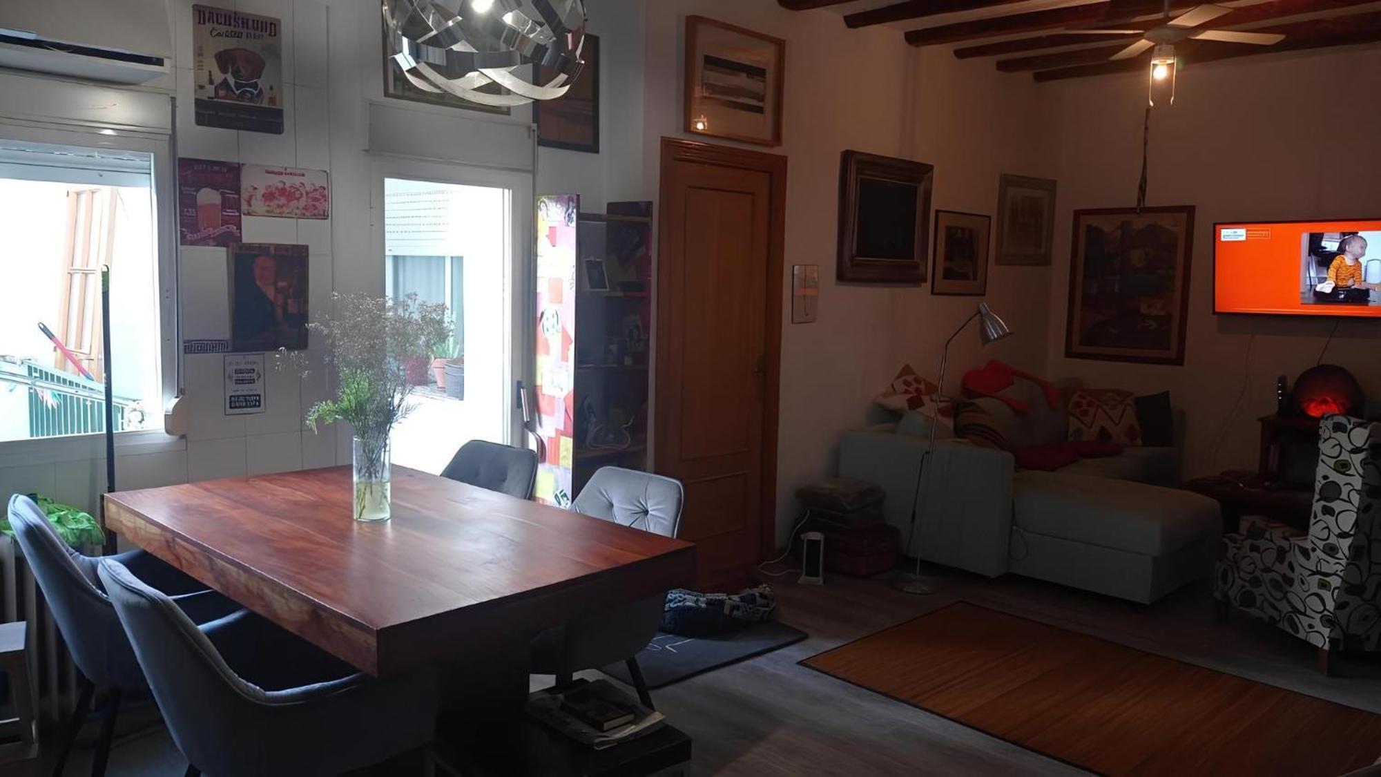 Piso Para 4 Con 2 Parking En Casco Historico De Zaragoza 2 Noches Minimo Buitenkant foto